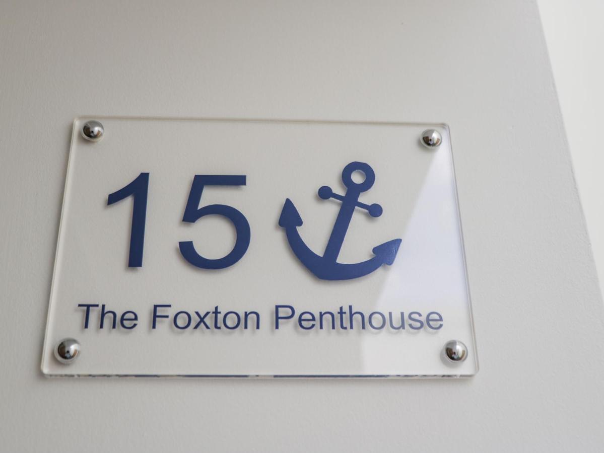 Foxton Penthouse Apartment Whitby Exterior photo